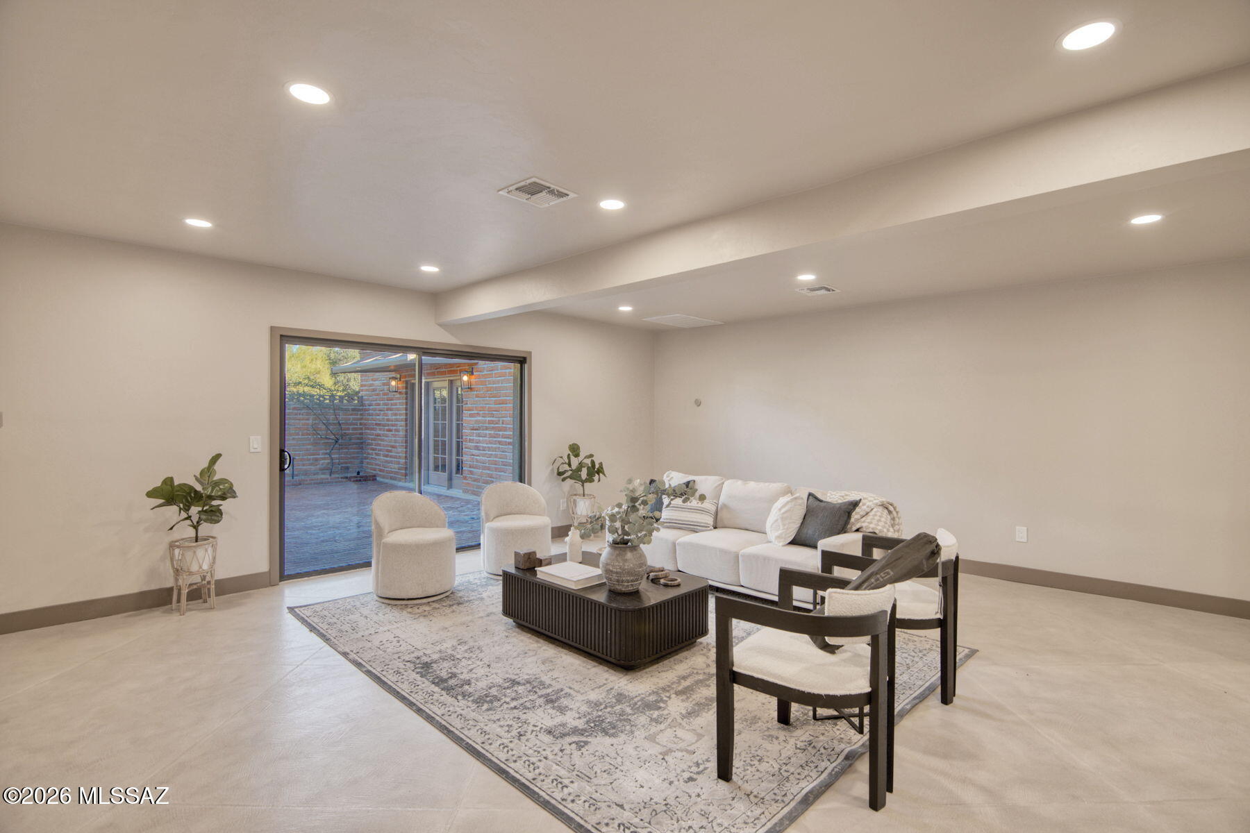 Casas Adobes Estates Resub. (1-67) - Residential