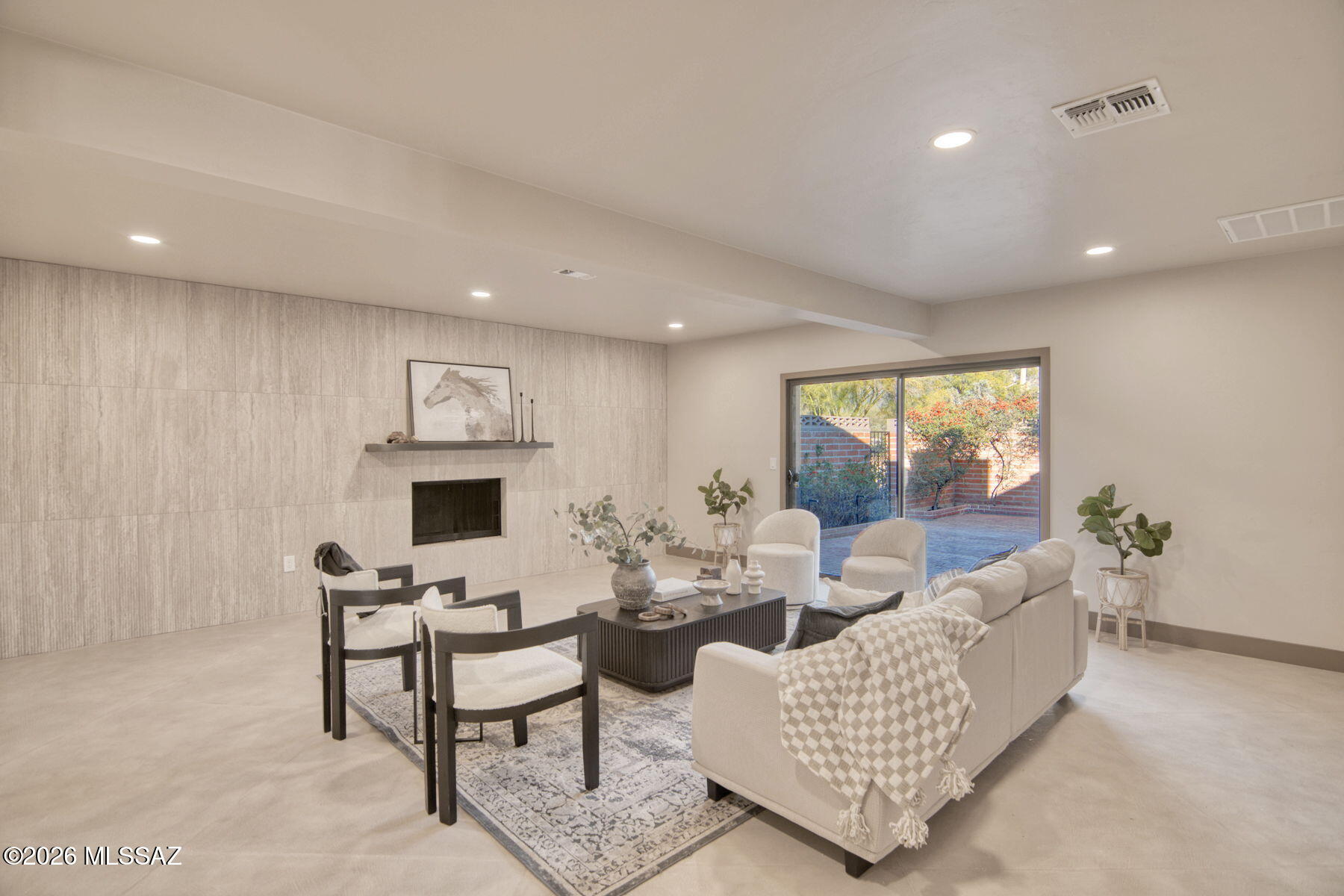 Casas Adobes Estates Resub. (1-67) - Residential