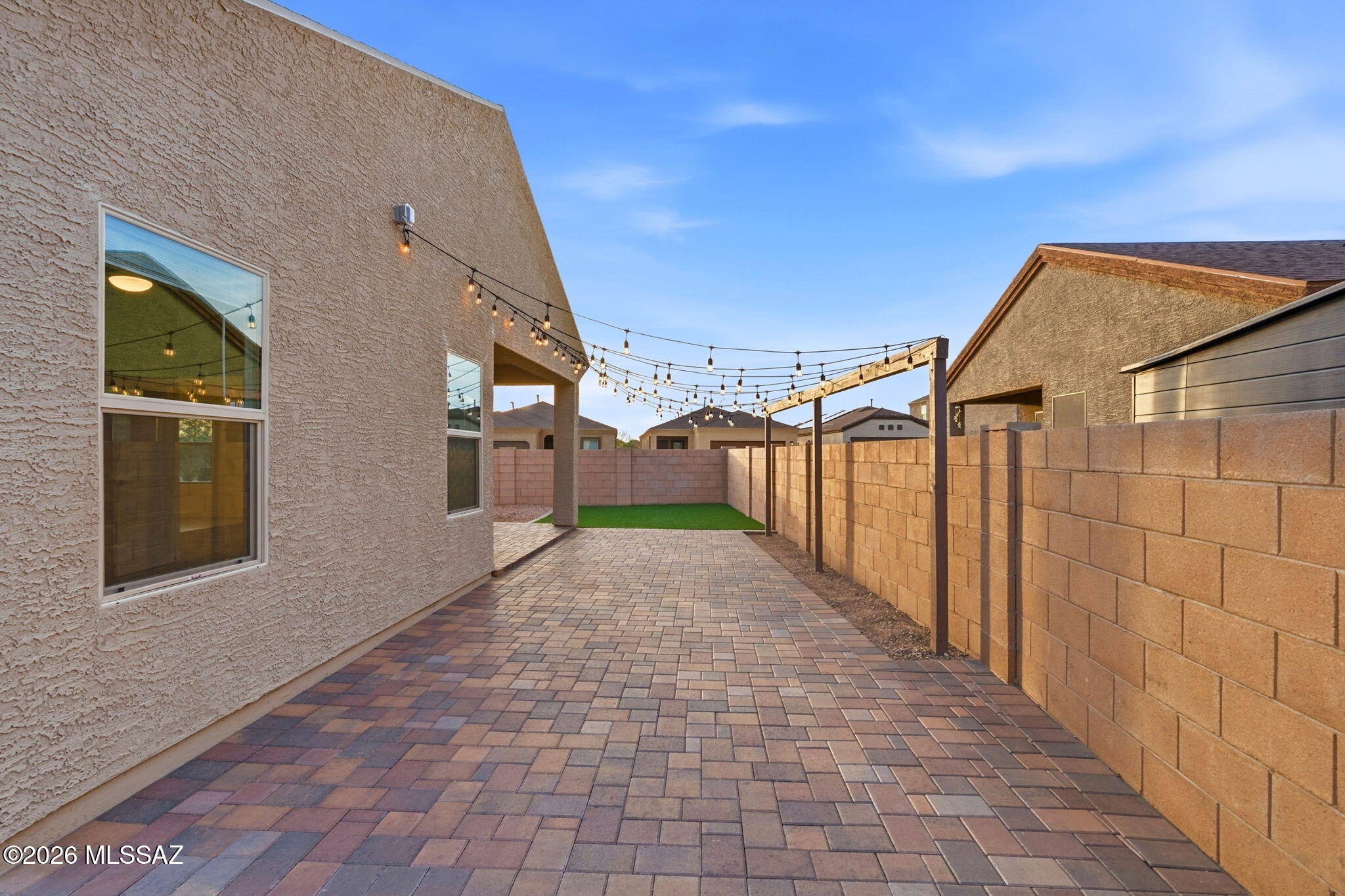 Tres Pueblos Este - Residential