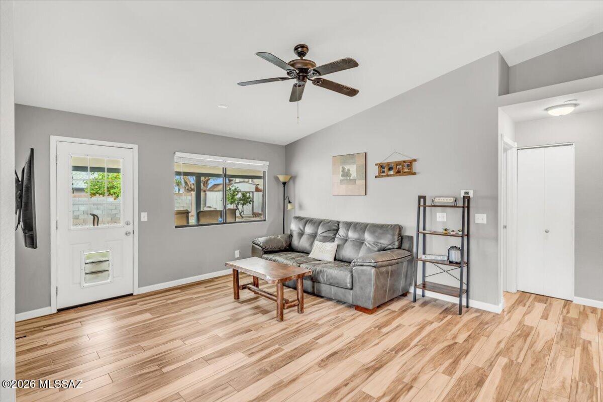 Meadowbrook (273-334, 348-403, 410-532) - Residential