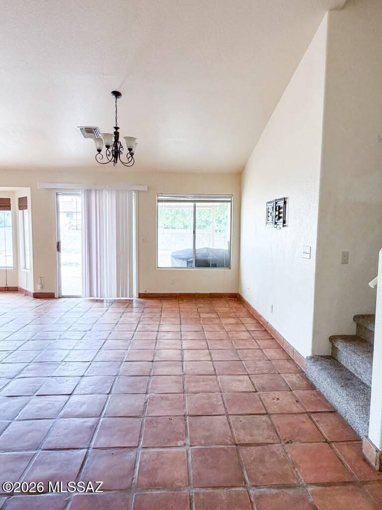 Mission West (1-370) - Residential