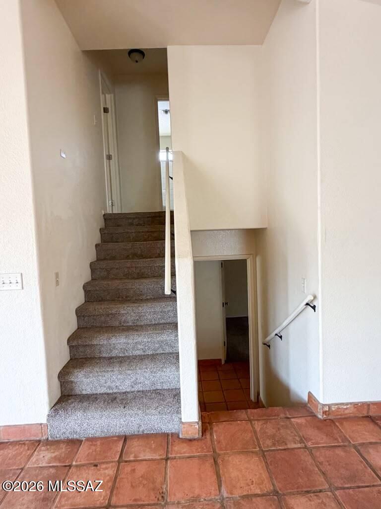 Mission West (1-370) - Residential