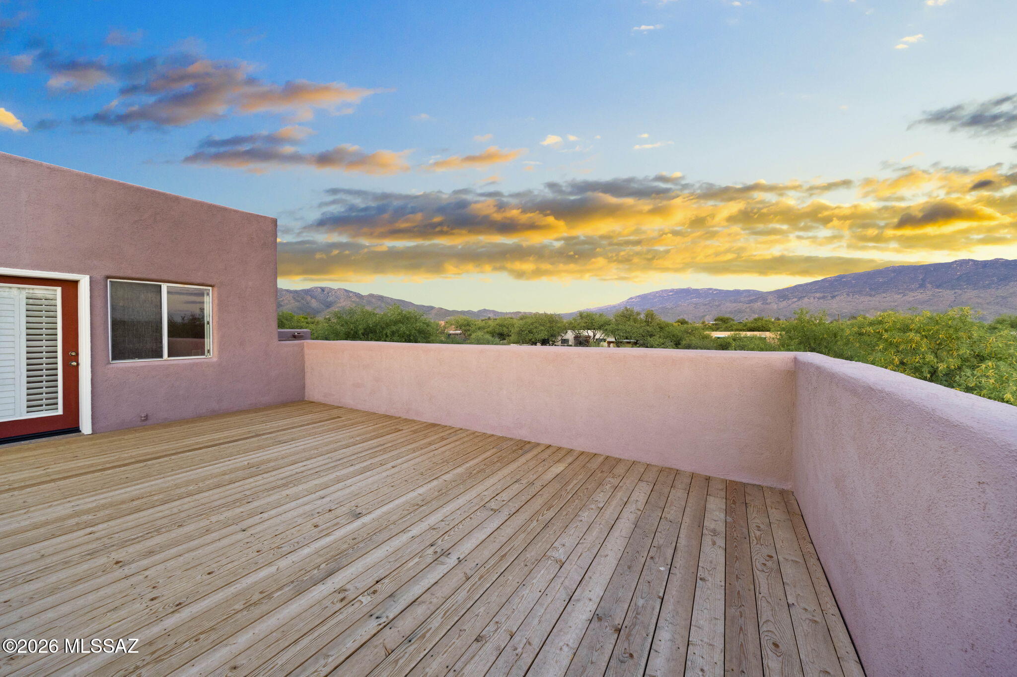 Loma De La Vista Verde (1-38) - Residential