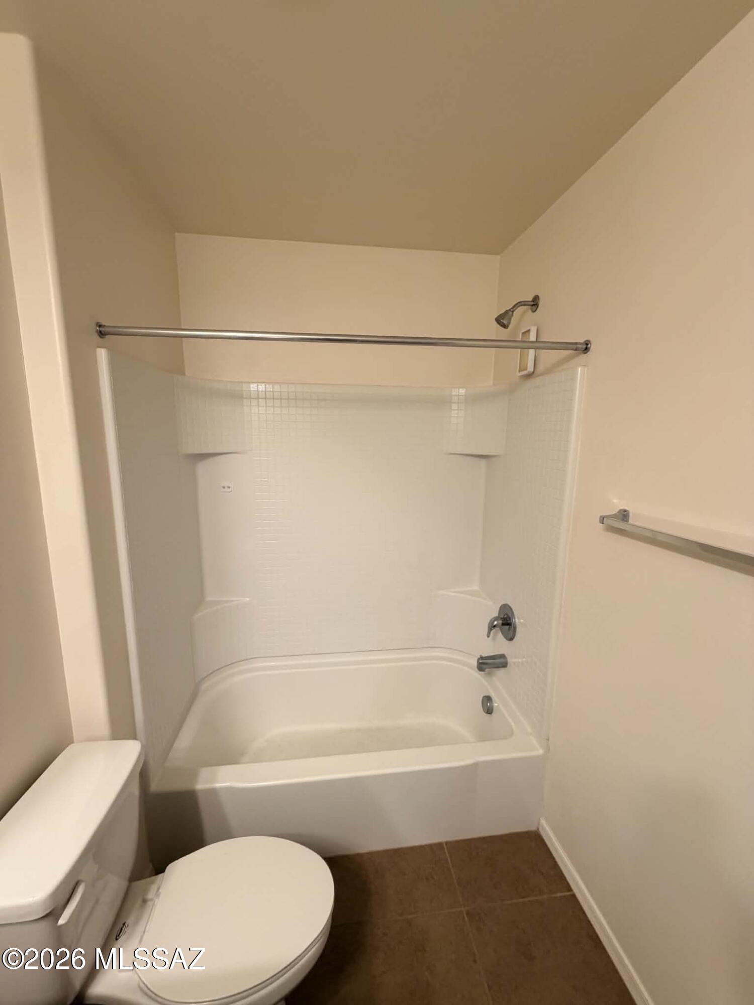 Pines Phase II - Residential Lease