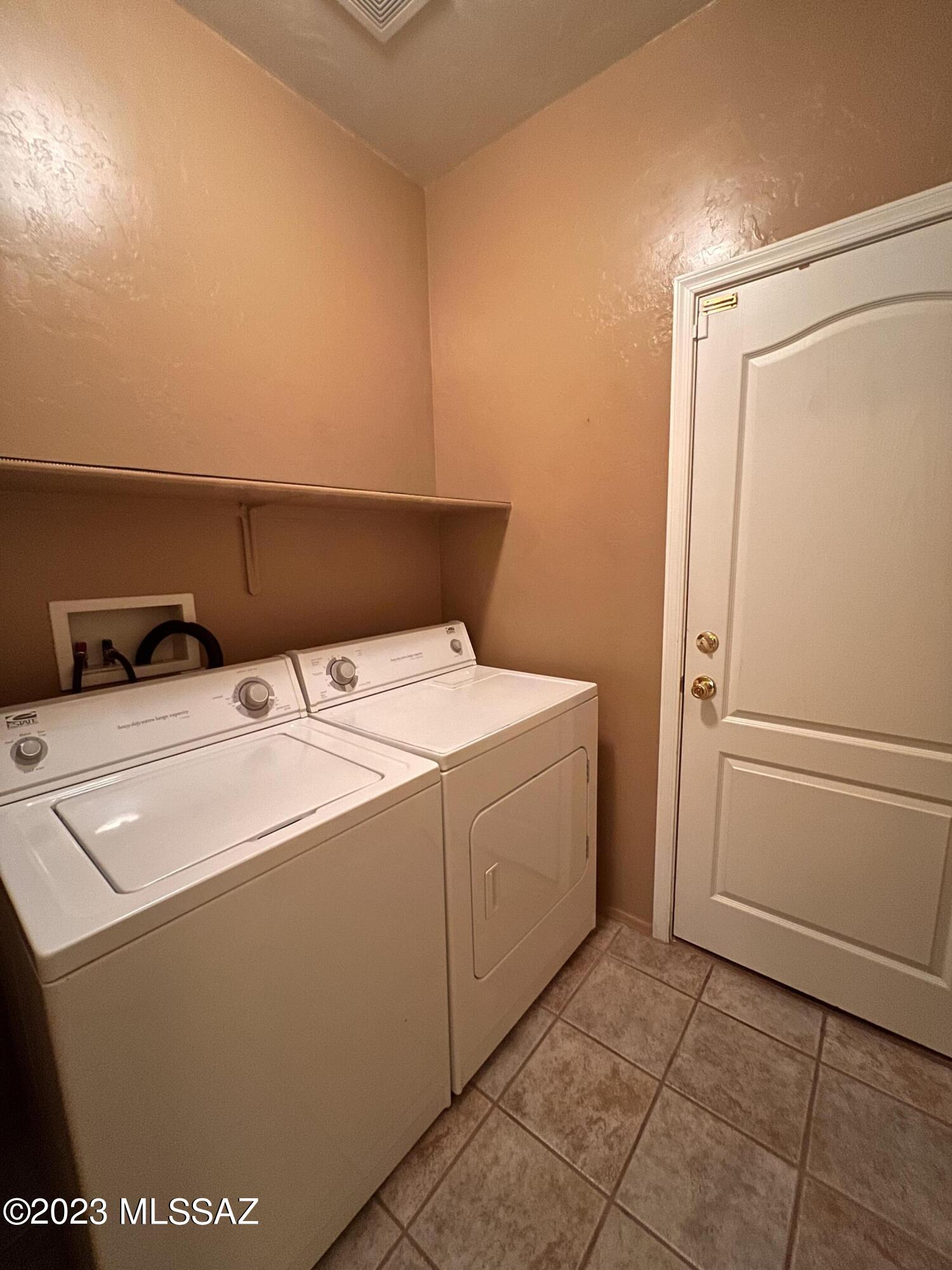 Continental Reserve Blk. 7 & 8 (1-82) - Residential Lease