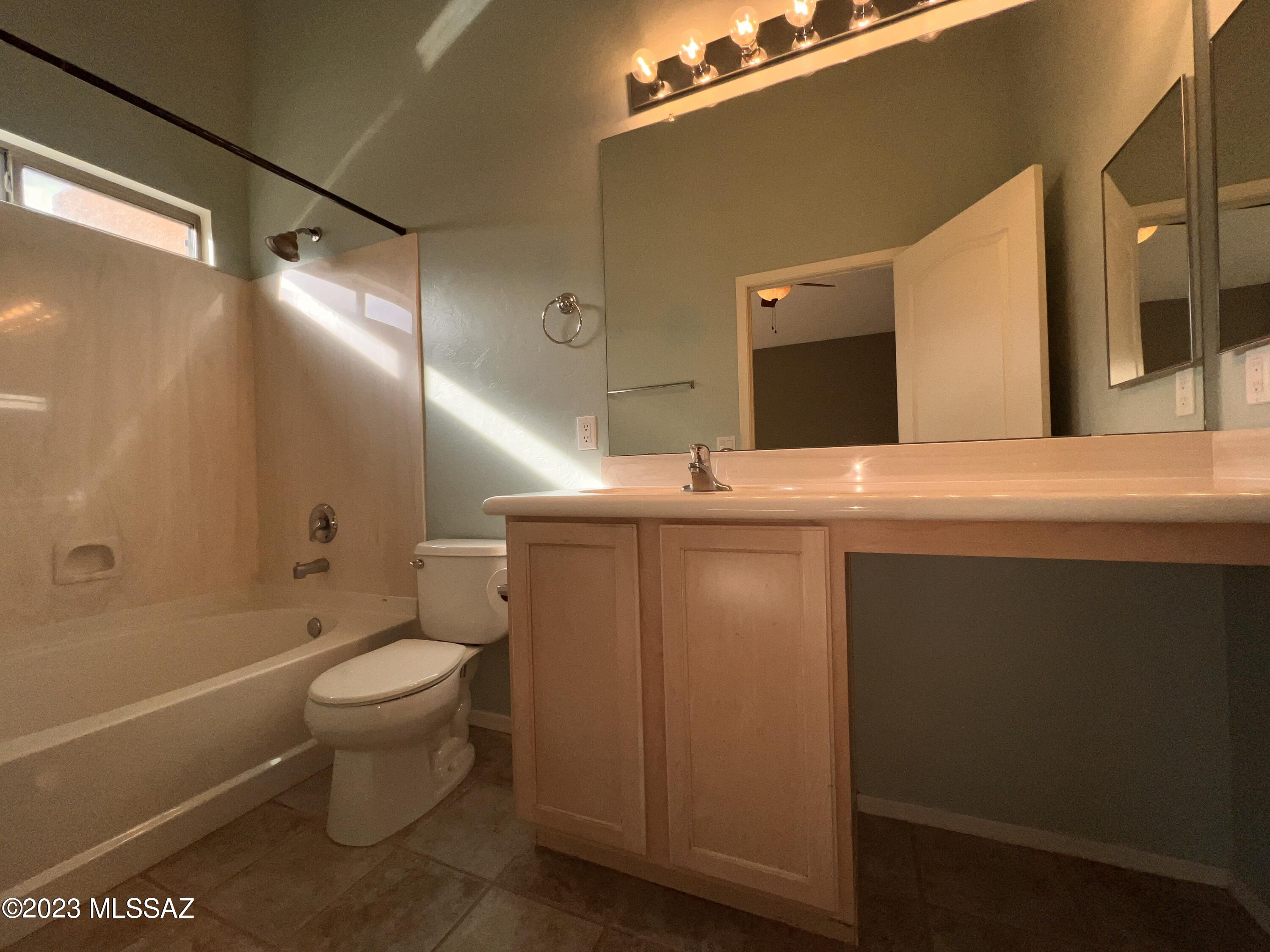 Continental Reserve Blk. 7 & 8 (1-82) - Residential Lease