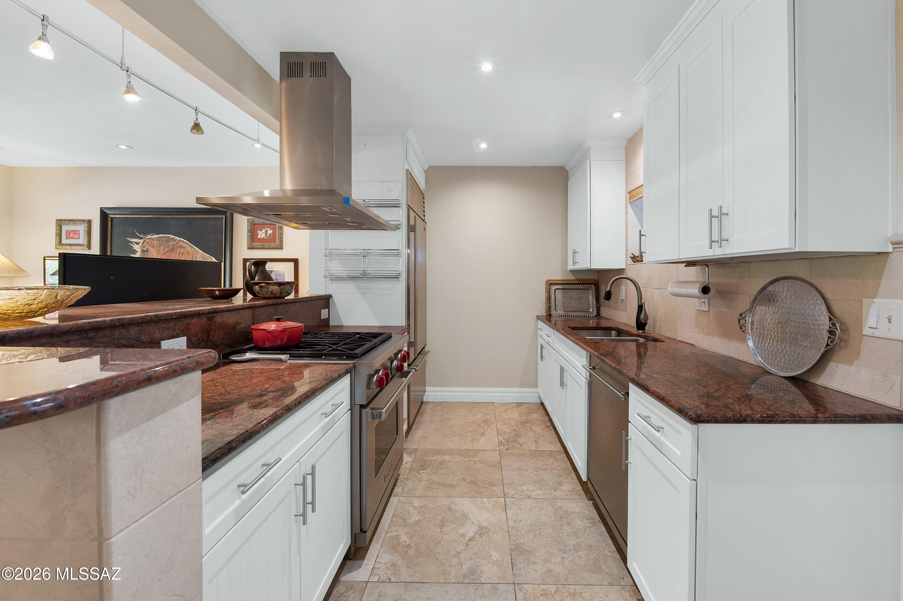 El Encanto Apartments - Residential