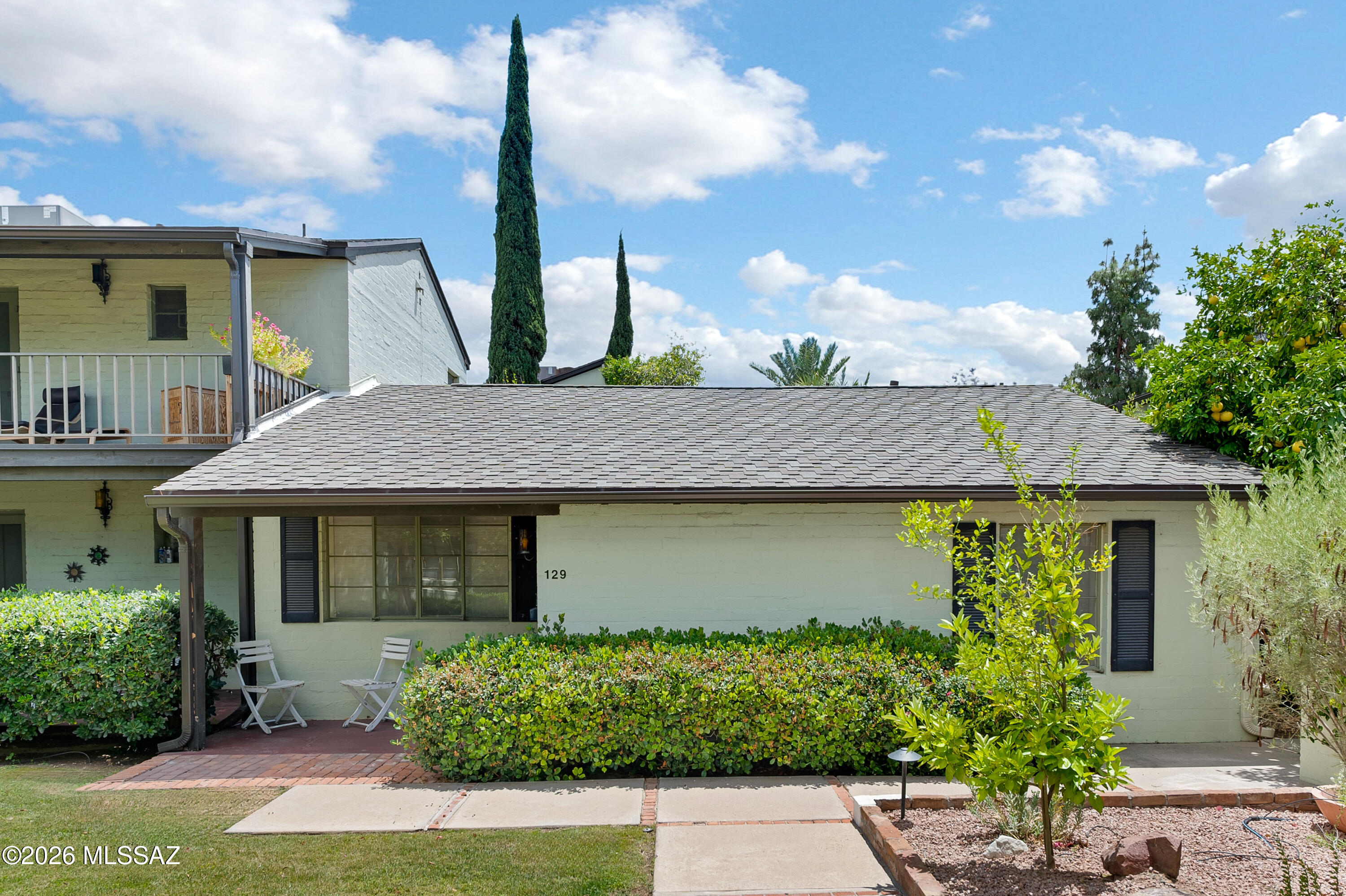 El Encanto Apartments - Residential