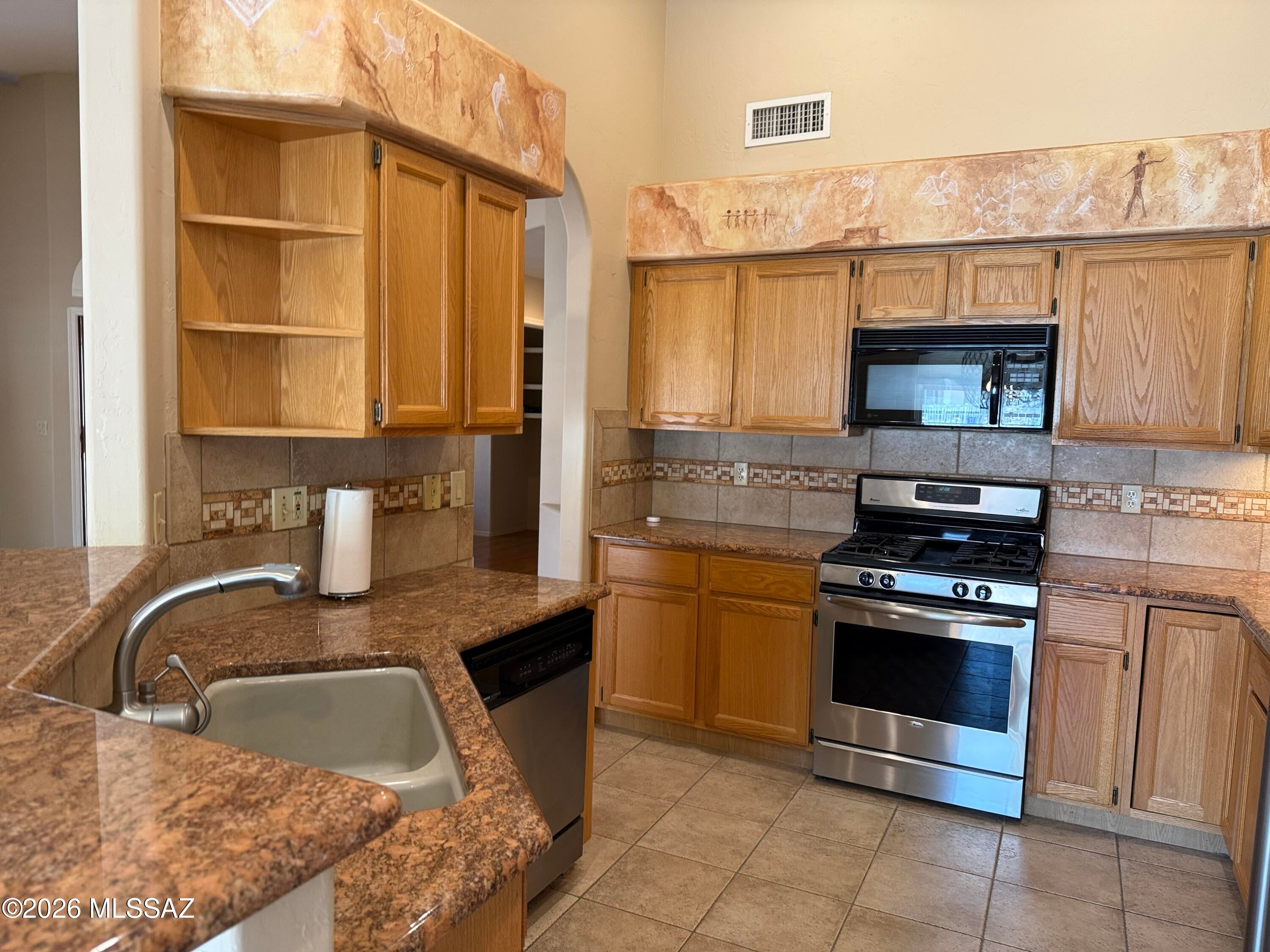 Tucson National Townhomes West II (1-81) - Residential