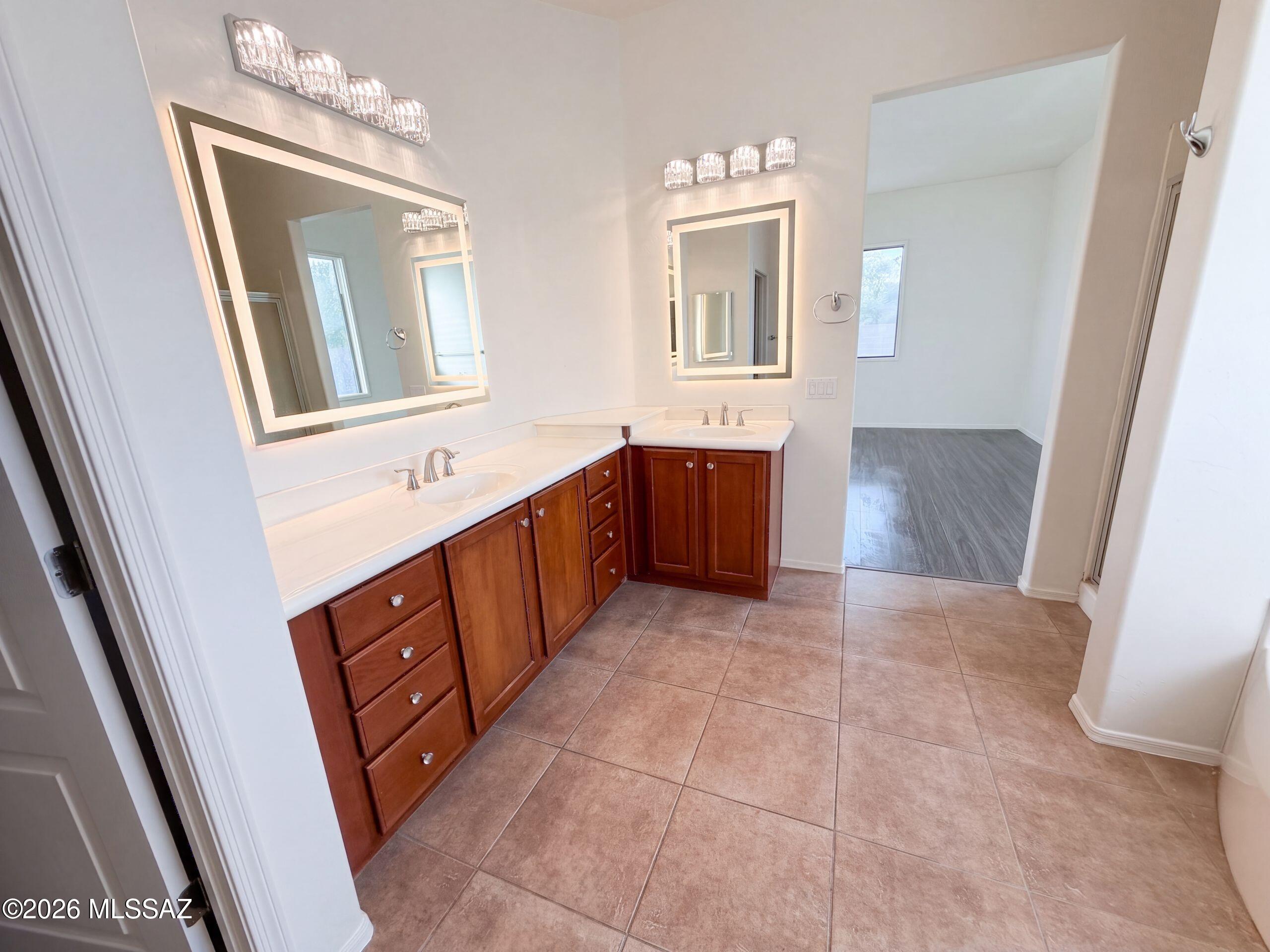 Amber Crest (1-123) - Residential