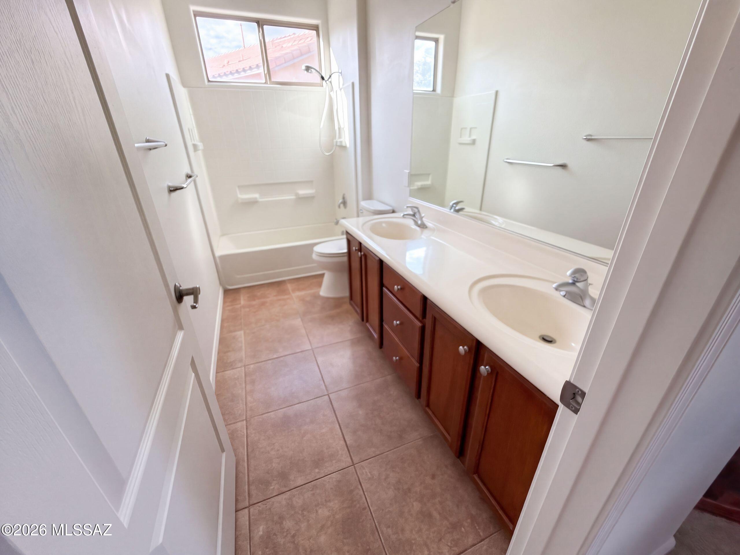 Amber Crest (1-123) - Residential