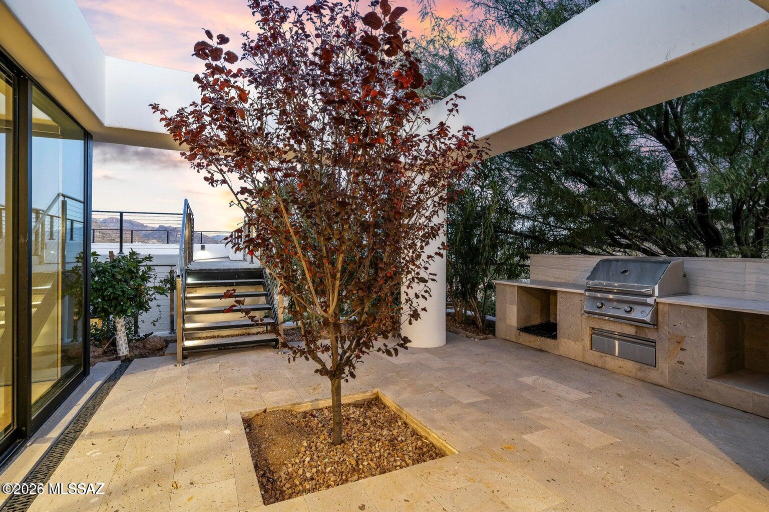 Finisterra (1-210) - Residential