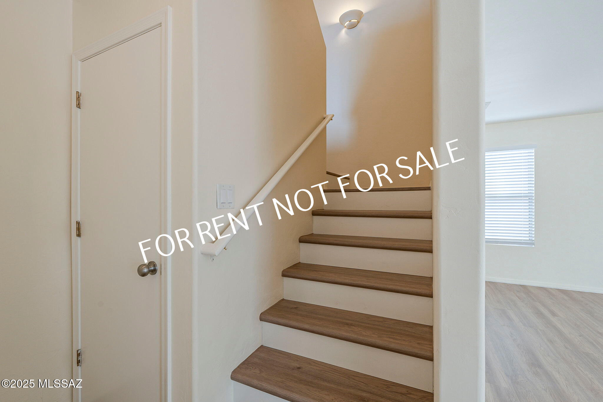 Valencia Reserve (1-326) - Residential Lease