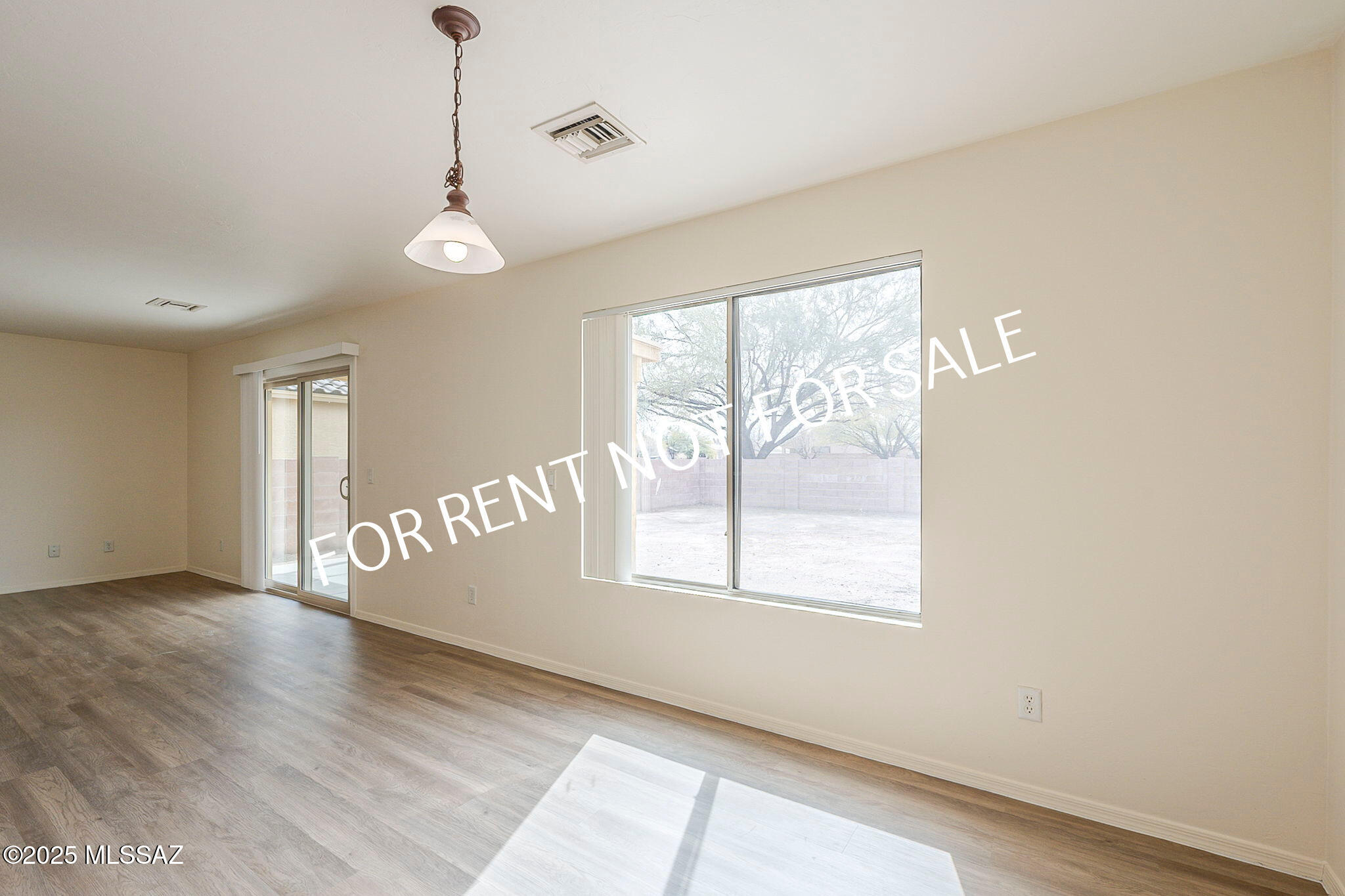 Valencia Reserve (1-326) - Residential Lease