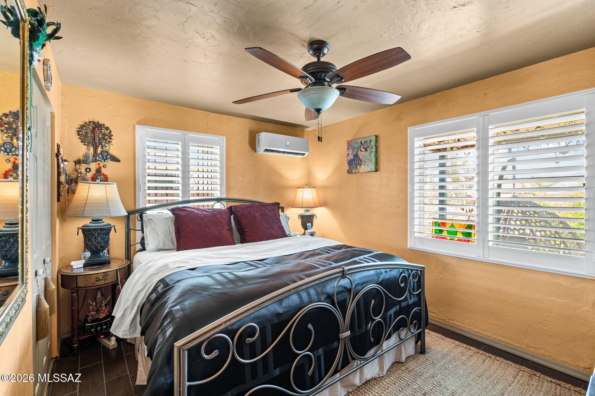 Country Club Manor - Residential