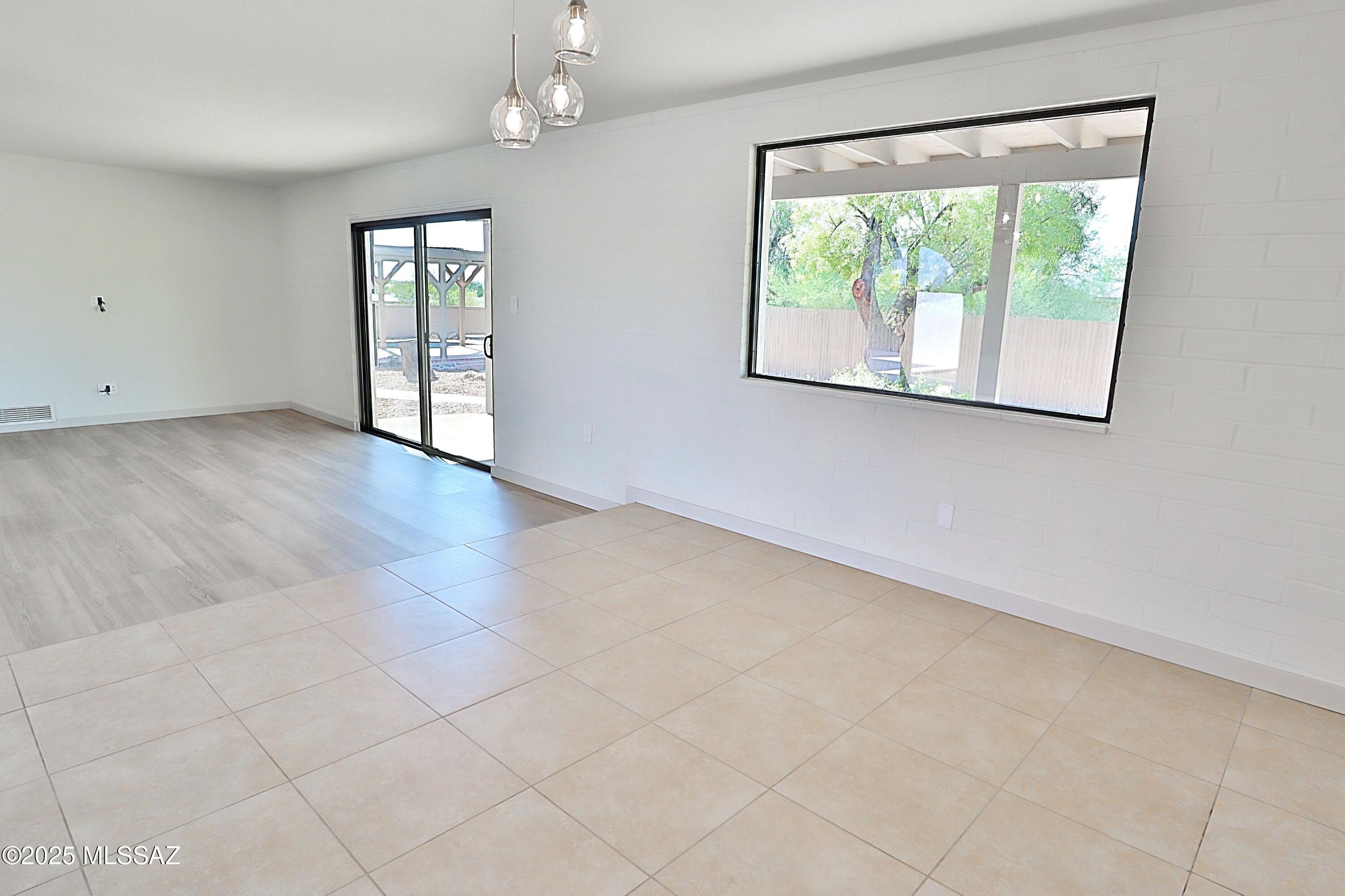 Sabino Vista East  (1-38) - Residential