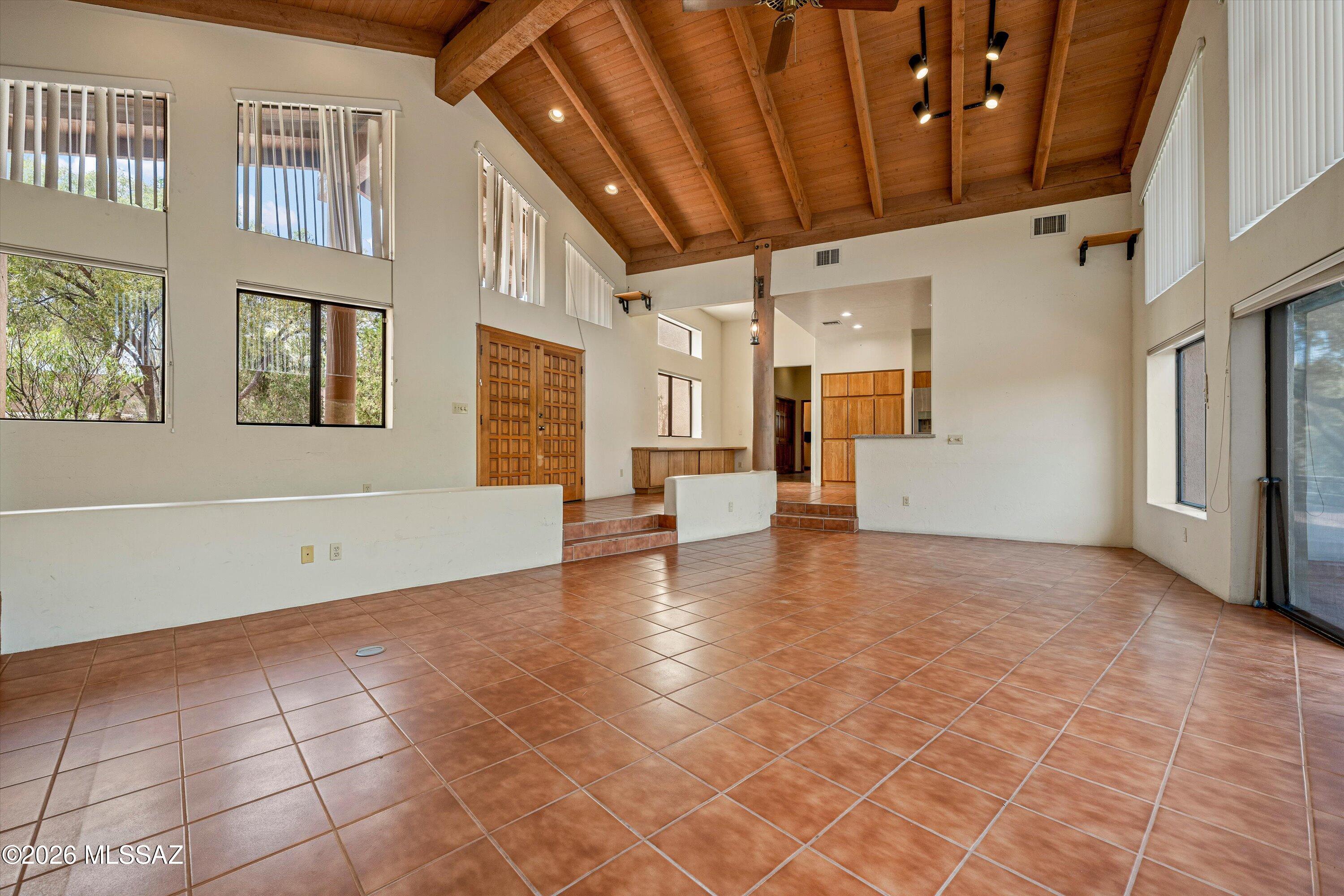Catalina Foothills Estates NO. 7 (44-120) - Residential