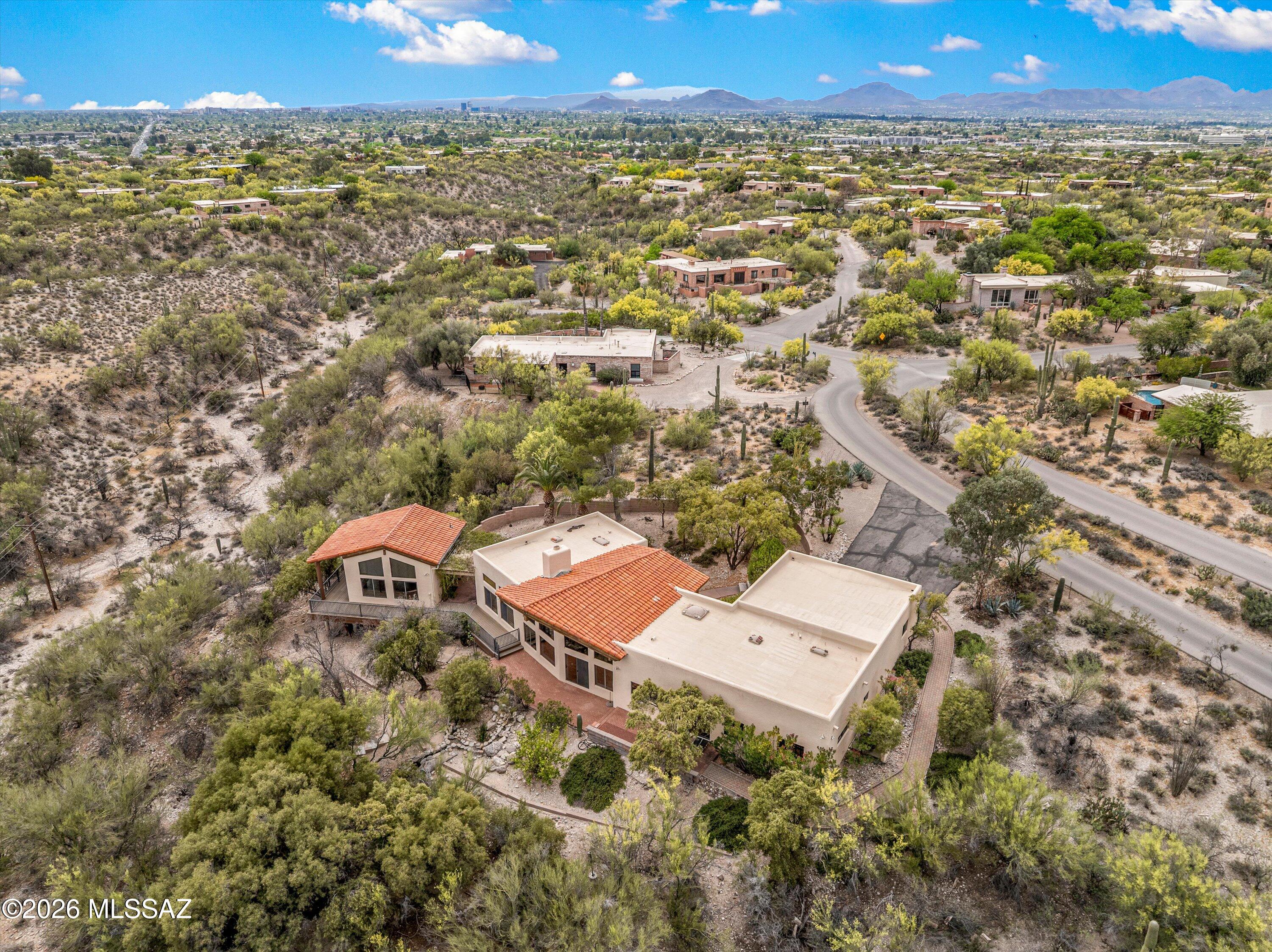 Catalina Foothills Estates NO. 7 (44-120) - Residential