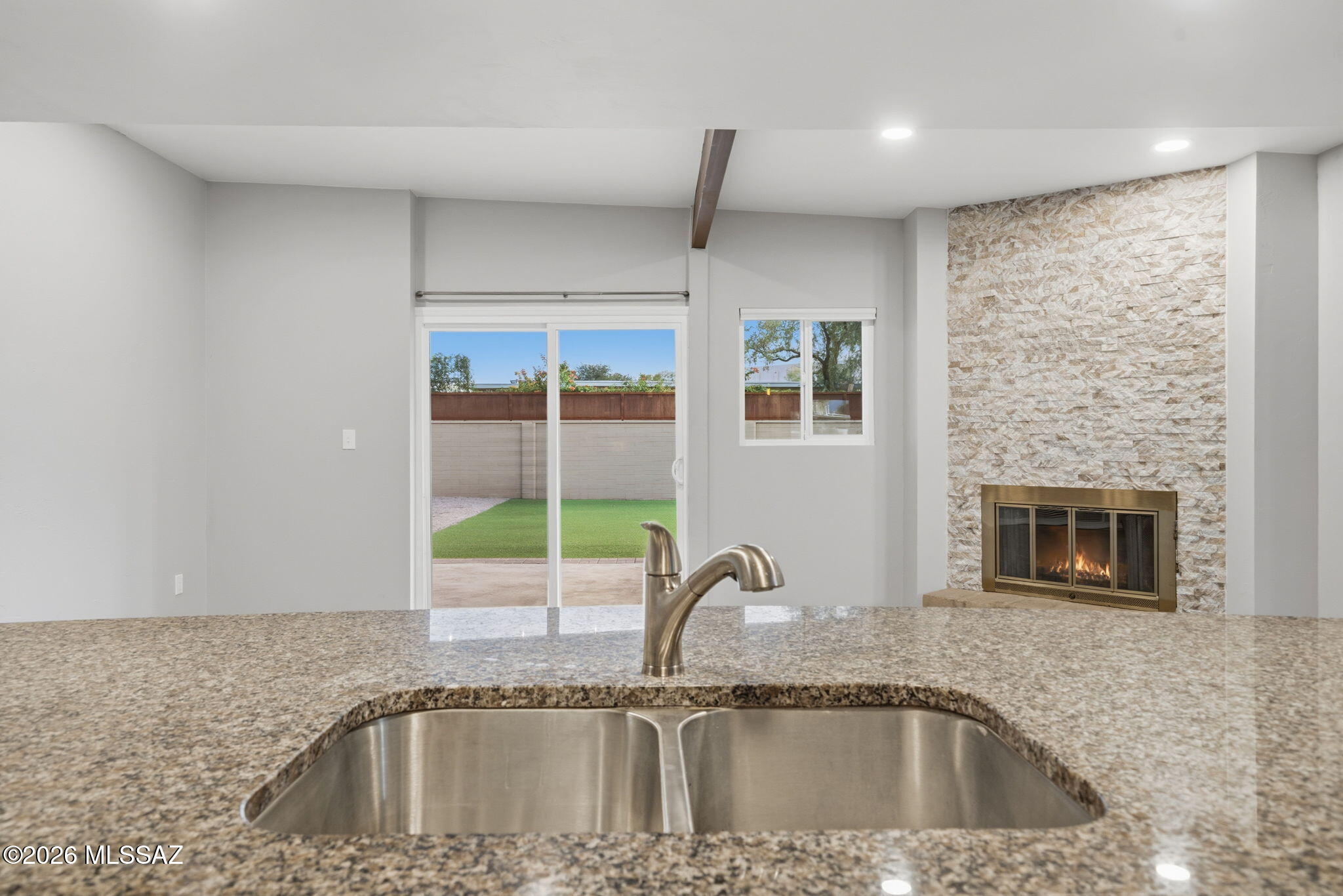 Verde Vista (101-122) - Residential