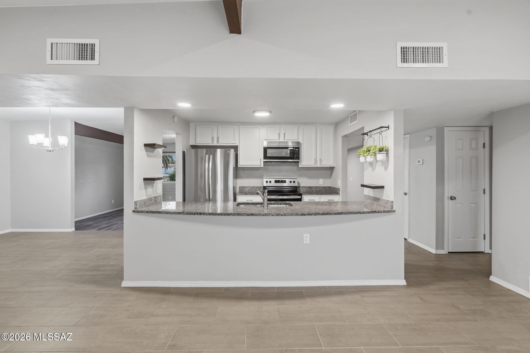 Verde Vista (101-122) - Residential