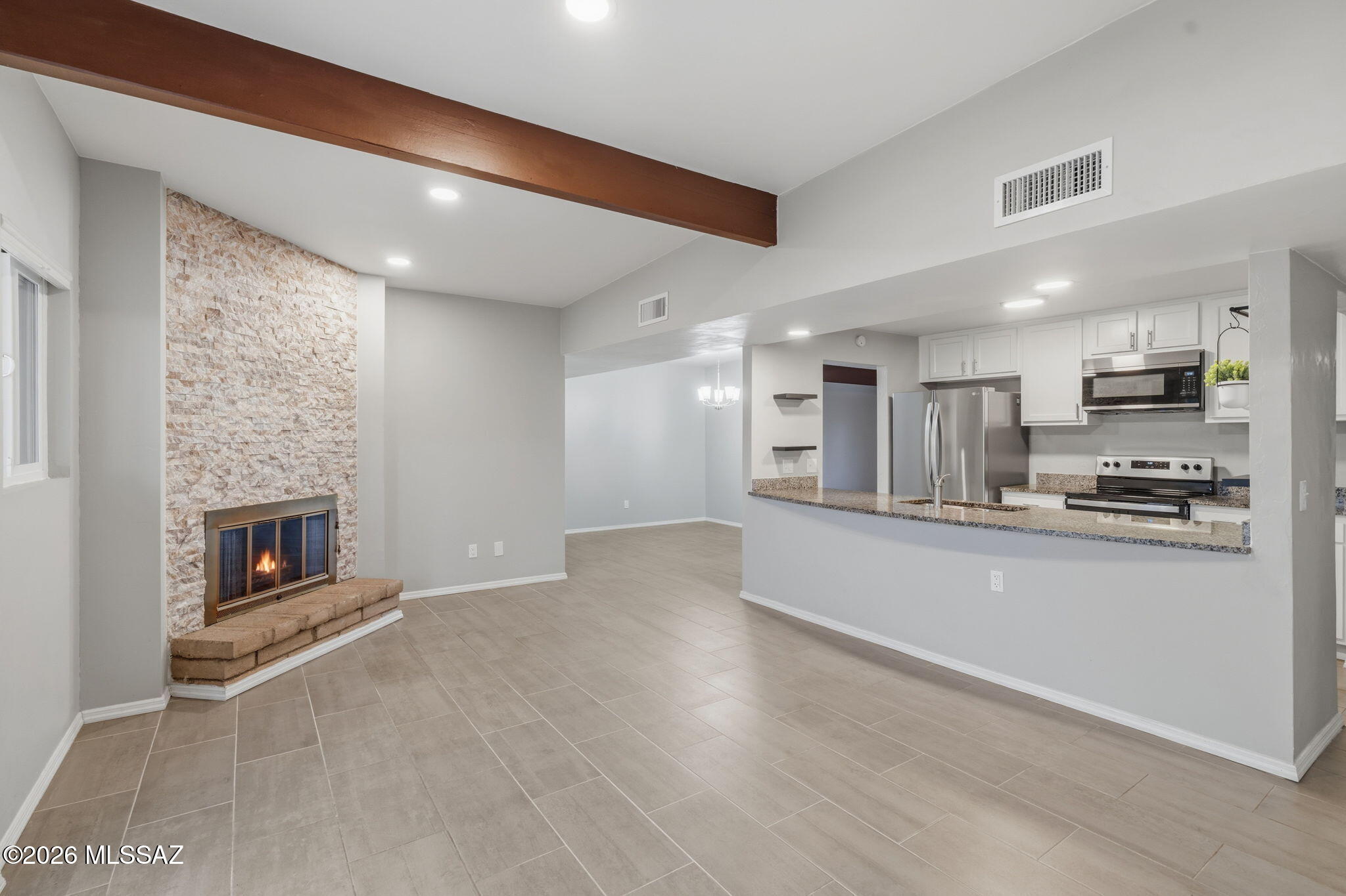 Verde Vista (101-122) - Residential