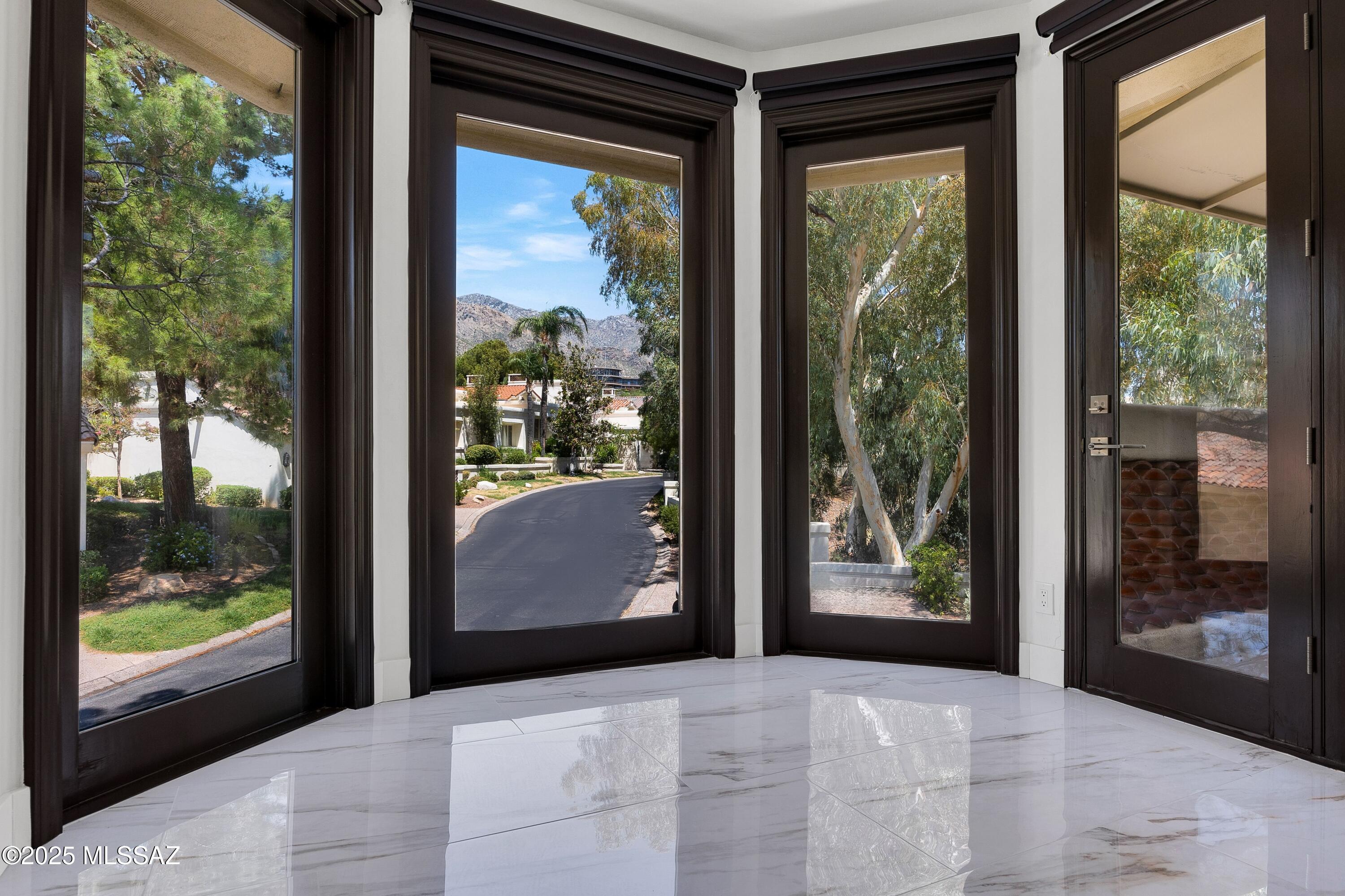 El Diamante Townhomes (1-15) - Residential