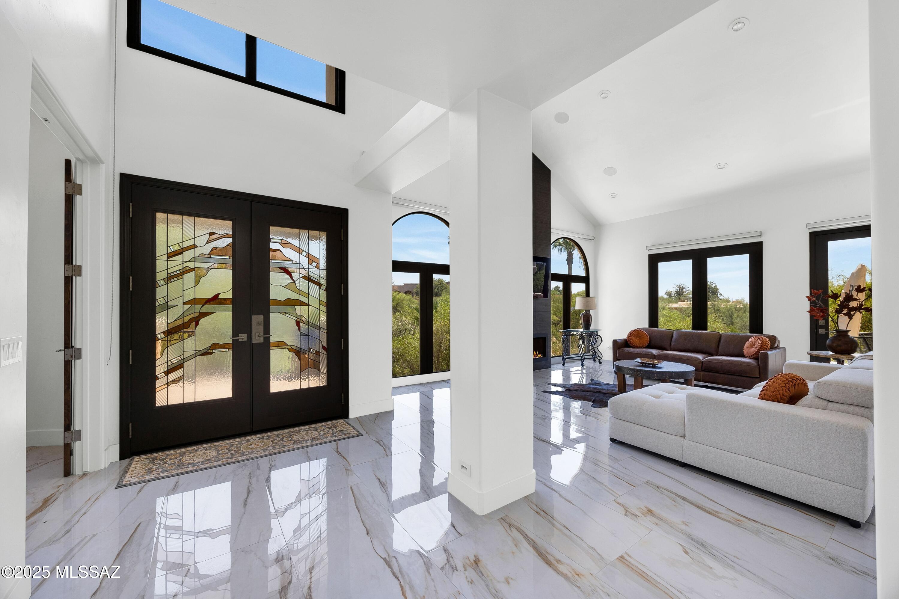 El Diamante Townhomes (1-15) - Residential