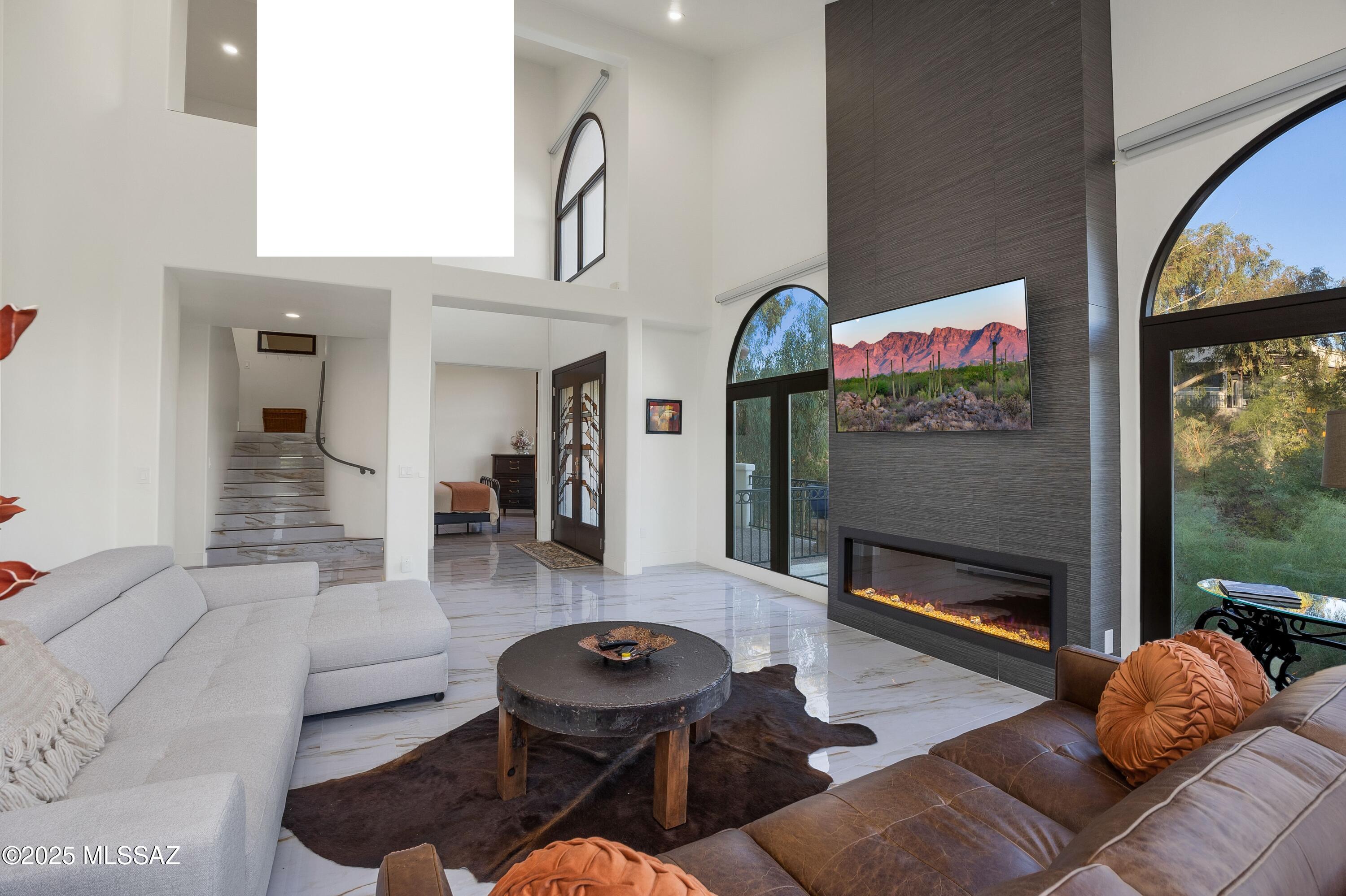 El Diamante Townhomes (1-15) - Residential